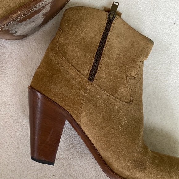 Saint Laurent Paris Dark Tan Suede Heeled Zip up Booties - Picture 5 of 16